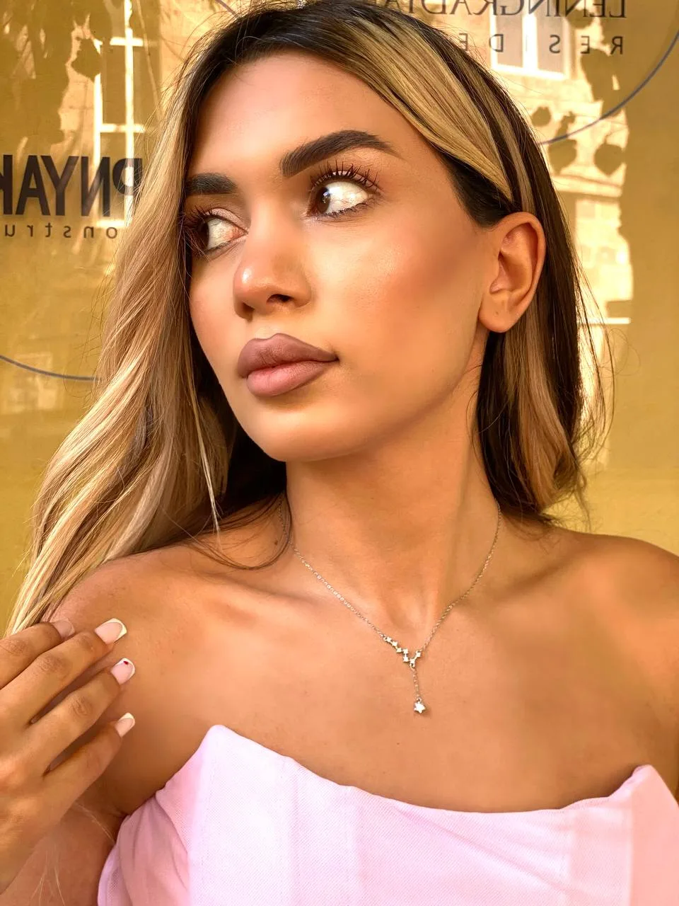 Վզնոց Constellation  5