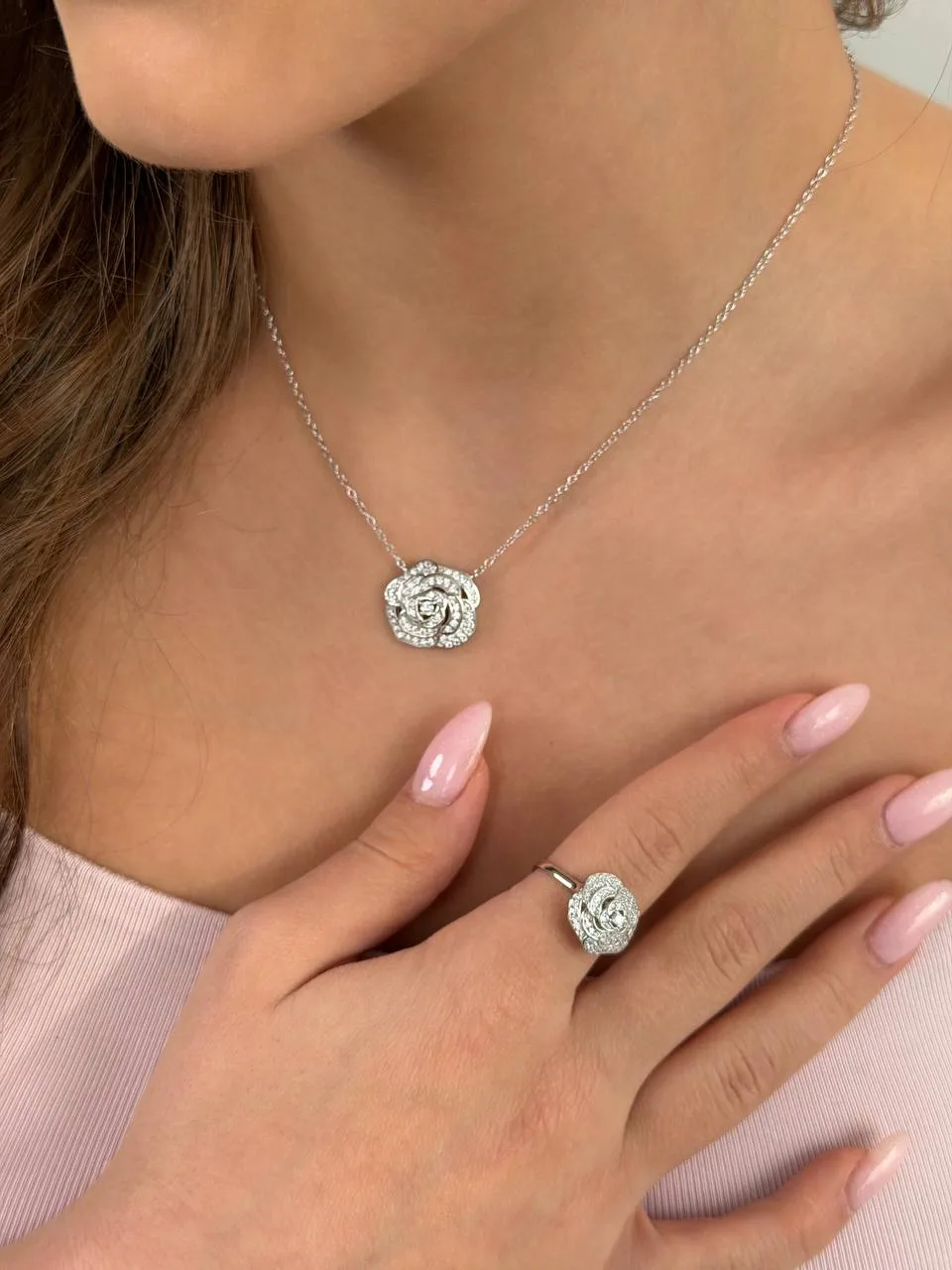 Վզնոց Sparkle Rose 3