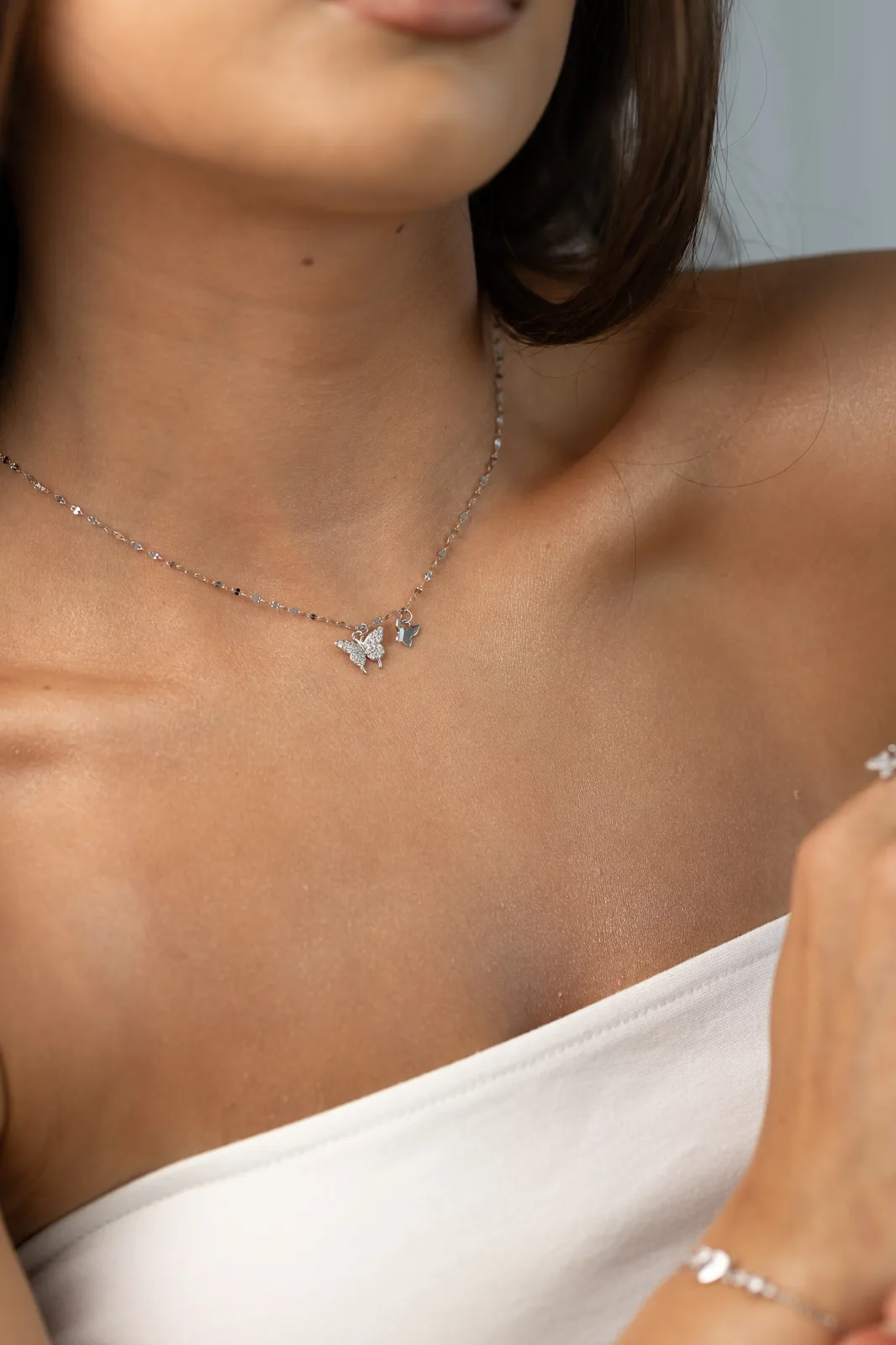 Վզնոց Butterfly Garden 3